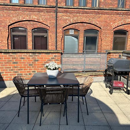 Central Leeds Townhouse With Private Roof Garden Sleeps 4 Ngoại thất bức ảnh