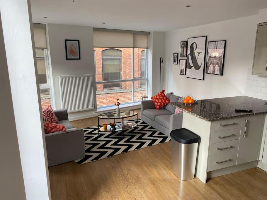 Central Leeds Townhouse With Private Roof Garden Sleeps 4 Ngoại thất bức ảnh