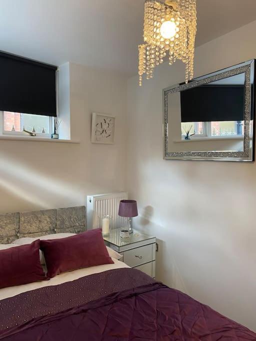 Central Leeds Townhouse With Private Roof Garden Sleeps 4 Ngoại thất bức ảnh