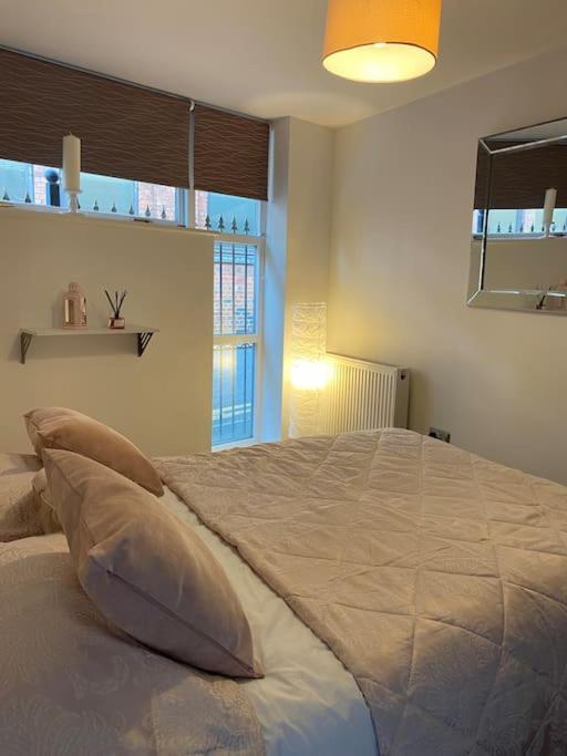 Central Leeds Townhouse With Private Roof Garden Sleeps 4 Ngoại thất bức ảnh