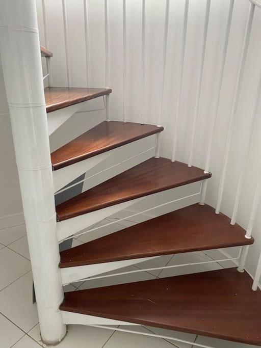 Central Leeds Townhouse With Private Roof Garden Sleeps 4 Ngoại thất bức ảnh