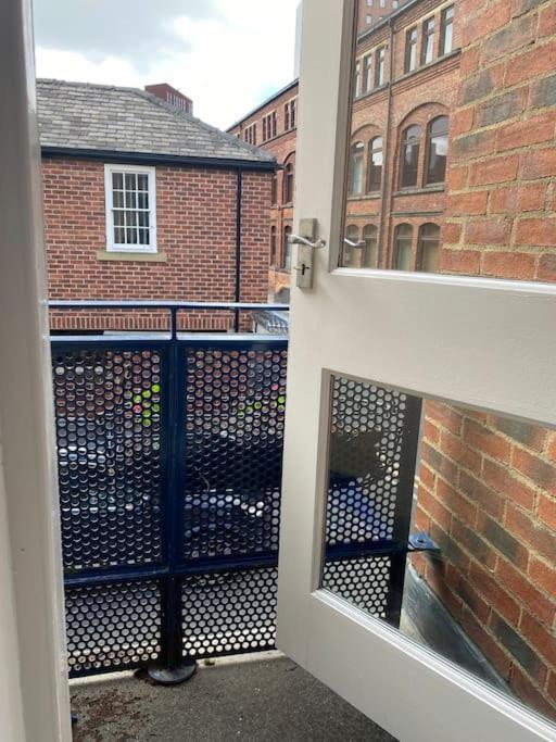 Central Leeds Townhouse With Private Roof Garden Sleeps 4 Ngoại thất bức ảnh
