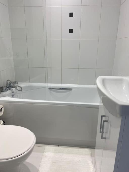 Central Leeds Townhouse With Private Roof Garden Sleeps 4 Ngoại thất bức ảnh